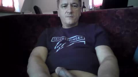 Play with me while I watch you german handsome squirtlover love small girls small tits big clit cut c2c shaved online show from 06-24-26, 05:50