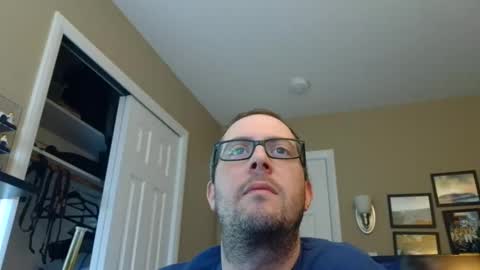 ddeeeezznnuuttzz online show from 01-13-25, 01:23