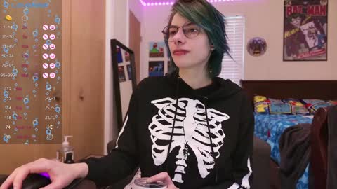 Rat online show from 01-08-25, 04:22