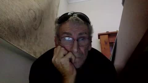 deanofflove2210 online show from 12-09-24, 02:13