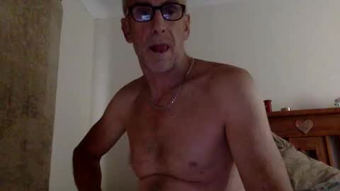 deanofflove2210 online show from 01-22-25, 02:59