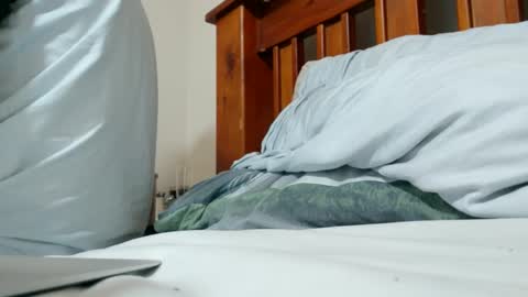 Snapshot of deanofflove221000 chatting on 12-20-24, 02:52 deanofflove221000 online show from 12-20-24, 02:52