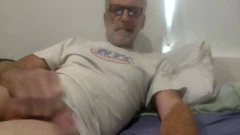 Snapshot of deanofflove221000 chatting on 11-27-25, 03:30 deanofflove221000 online show from 11-27-25, 03:30