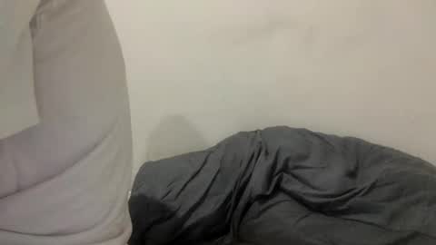 Snapshot of deanofflove221000 chatting on 02-25-26, 01:48 deanofflove221000 online show from 02-25-26, 01:48