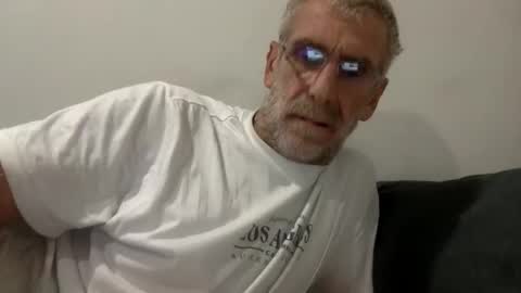 Snapshot of deanofflove221000 chatting on 03-03-26, 02:50 deanofflove221000 online show from 03-03-26, 02:50