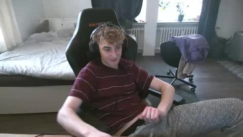 Dean online show from 12-03-25, 01:53