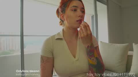 Snapshot of dearnina chatting on 02-21-25, 08:27 NINA   30OFF online show from 02-21-25, 08:27
