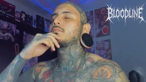    online show from 11-10-25, 09:36