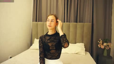 Snapshot of debbibelgard chatting on 09-12-25, 07:03 Belga online show from 09-12-25, 07:03