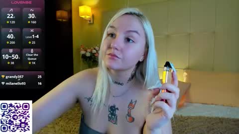 Debbie Mon Tue Fri Sun Sat GMT 3 1000am - 0400pm  online show from 03-21-26, 06:22