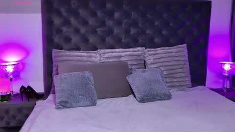 debinnyneanalover online show from 03-19-26, 09:46