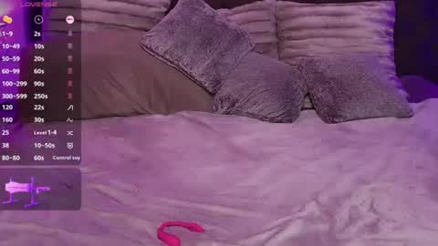 Snapshot of debinnyneanalover chatting on 07-03-26, 02:45 debinnyneanalover online show from 07-03-26, 02:45