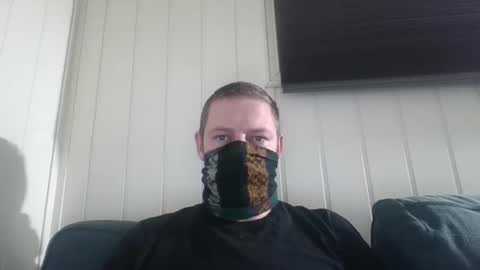 Snapshot of debno001 chatting on 11-04-25, 07:13 Daniel Brocks online show from 11-04-25, 07:13