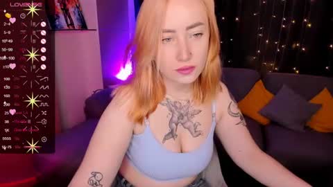 Snapshot of deborah_moore chatting on 07-11-26, 02:14 Debora online show from 07-11-26, 02:14