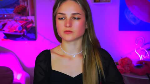 Snapshot of deboralarson chatting on 01-22-25, 08:29 Debora online show from 01-22-25, 08:29