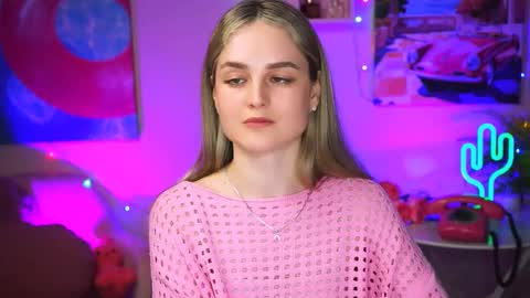 Snapshot of deboralarson chatting on 03-07-25, 03:49 Debora online show from 03-07-25, 03:49