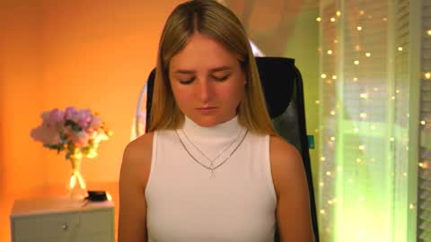 Snapshot of deboralarson chatting on 04-01-26, 03:07 Debora online show from 04-01-26, 03:07