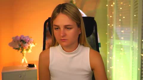 Snapshot of deboralarson chatting on 04-02-26, 03:04 Debora online show from 04-02-26, 03:04