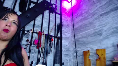 Snapshot of deborass_bdsm chatting on 12-29-24, 12:34 DEBORA online show from 12-29-24, 12:34