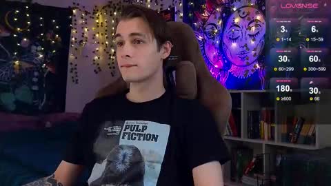 Snapshot of debugmee chatting on 02-11-26, 09:03 Samuel online show from 02-11-26, 09:03