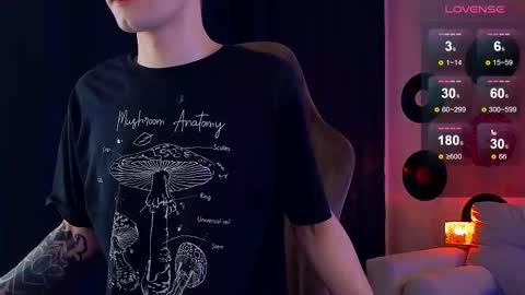 Snapshot of debugmee chatting on 02-22-26, 05:33 Samuel online show from 02-22-26, 05:33