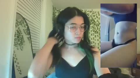 Snapshot of deciduousdoll chatting on 10-04-25, 06:11 deciduousdoll online show from 10-04-25, 06:11