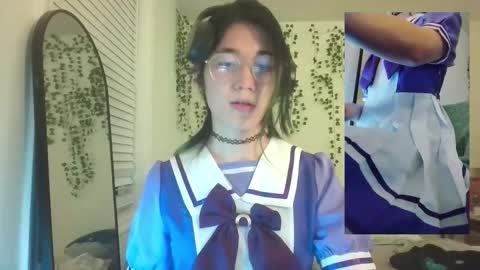 Snapshot of deciduousdoll chatting on 11-09-25, 06:44 deciduousdoll online show from 11-09-25, 06:44