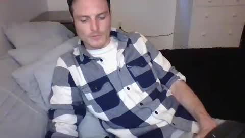 Dee4dayz online show from 10-26-25, 10:36