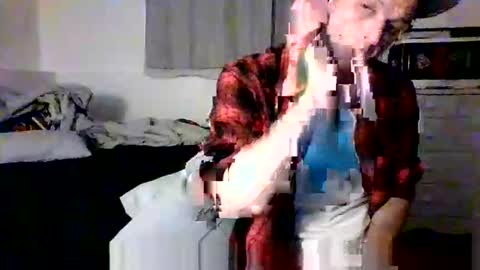Snapshot of dee4dayz19 chatting on 06-06-26, 05:01 Dee4dayz online show from 06-06-26, 05:01