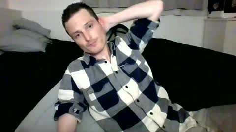 Snapshot of dee4dayz19 chatting on 06-24-26, 04:00 Dee4dayz online show from 06-24-26, 04:00