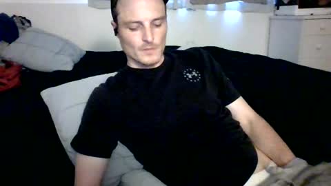 Snapshot of dee4dayz19 chatting on 06-24-26, 04:06 Dee4dayz online show from 06-24-26, 04:06