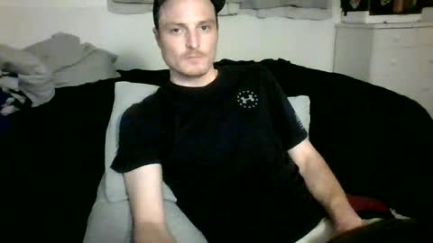 Snapshot of dee4dayz19 chatting on 07-07-26, 06:47 Dee4dayz online show from 07-07-26, 06:47