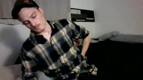 Snapshot of dee4dayz19 chatting on 08-08-26, 02:57 Dee4dayz online show from 08-08-26, 02:57