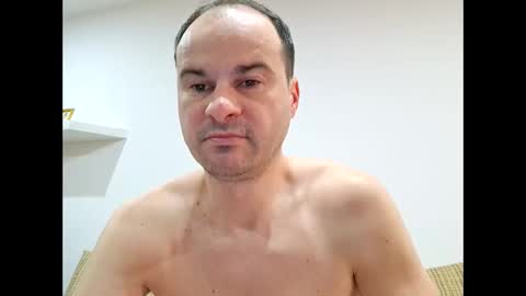 deep4u2023 online show from 11-20-25, 08:36