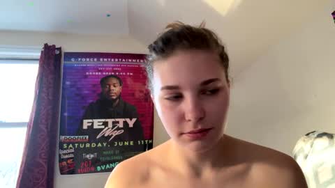deepthroatqueen33 online show from 03-29-26, 11:43