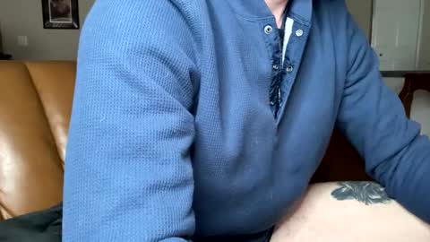 Snapshot of deeyungguy chatting on 12-03-24, 05:01 more content and goodies online show from 12-03-24, 05:01