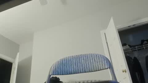 Deez Nutz online show from 02-21-25, 09:02