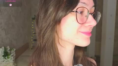 Snapshot of defeded_lovee chatting on 01-16-26, 07:18 Amy online show from 01-16-26, 07:18