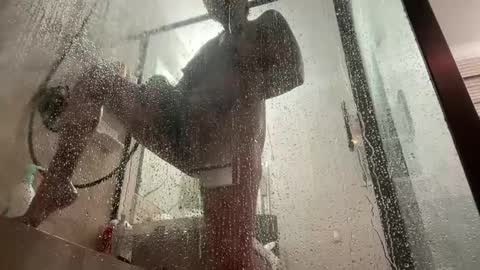 Snapshot of degeneratesaint chatting on 12-15-24, 05:45 Tori online show from 12-15-24, 05:45