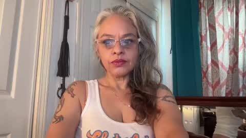 Tori online show from 11-24-25, 04:18