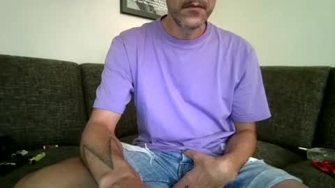 Snapshot of degrandis chatting on 07-19-26, 10:30 Luka Magic online show from 07-19-26, 10:30