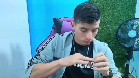 DEIBY online show from 02-08-25, 01:22