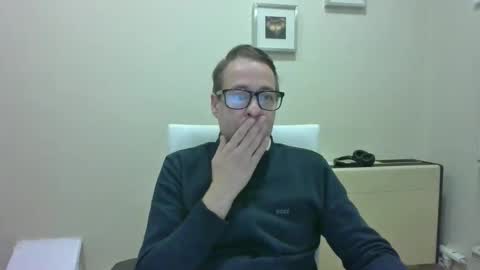 Snapshot of deimosmad chatting on 12-19-25, 06:04 deimosmad online show from 12-19-25, 06:04