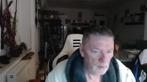 deinprinz2312 online show from 02-04-26, 06:30