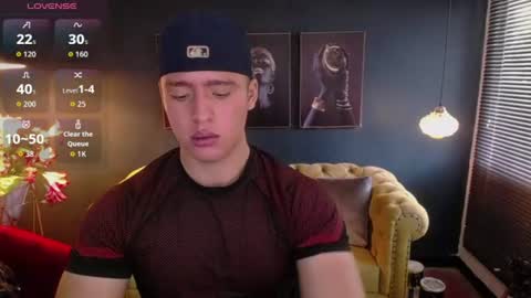 Snapshot of deivid_parker chatting on 07-08-26, 02:10 Deivid online show from 07-08-26, 02:10