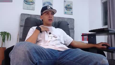 Deivid online show from 12-17-25, 02:28