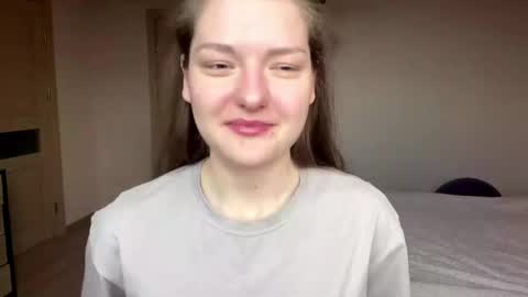 Mila online show from 04-13-26, 11:16