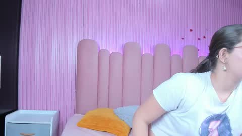 Snapshot of delawarebarbiee chatting on 11-01-25, 09:06 Barbie  online show from 11-01-25, 09:06