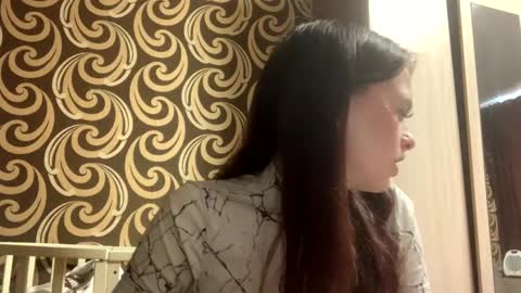 Kiki online show from 05-06-26, 05:57