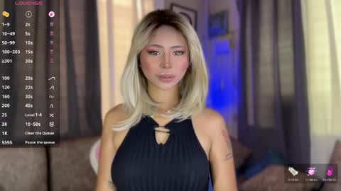 Snapshot of deliciousfaye chatting on 05-21-26, 06:31 Hello your loving faye 3 online show from 05-21-26, 06:31